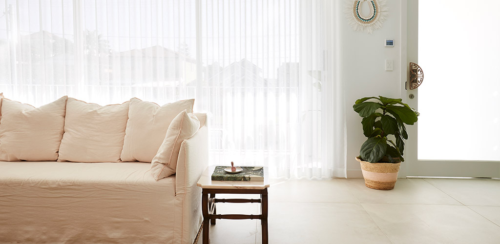 beautiful sheers curtains for your home or office space