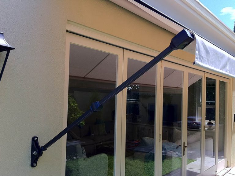 How to Choose Retractable Awnings in Sydney Aalta Australia