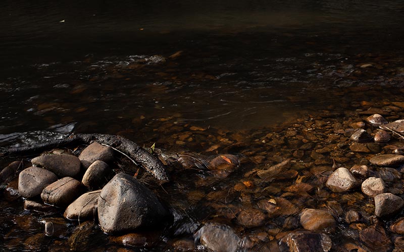 River_Flowing_For_Retractable_Shade_Sail_Kangaroo_Valley_blog