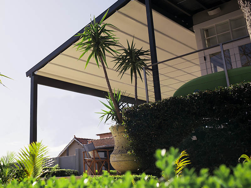 Retractable roof for Mosman home